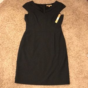 Very cute Alex Marie little black dress!